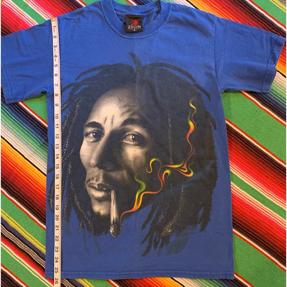 Zion Rootswear Bob Marley Smoking Joint Portrait Blue Vintage Tee Size Small - Picture 8 of 12
